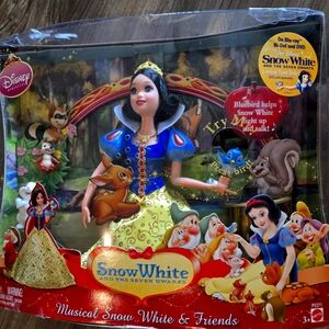 Mattel 2009 Disney Princess Musical Snow White & Friends Playset Light Up Doll